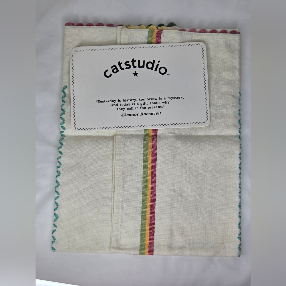NWOT Catstudio Size 22"x28" Hand/Dish Towel-Miami Themed Towel 100%cotton - Picture 3 of 12